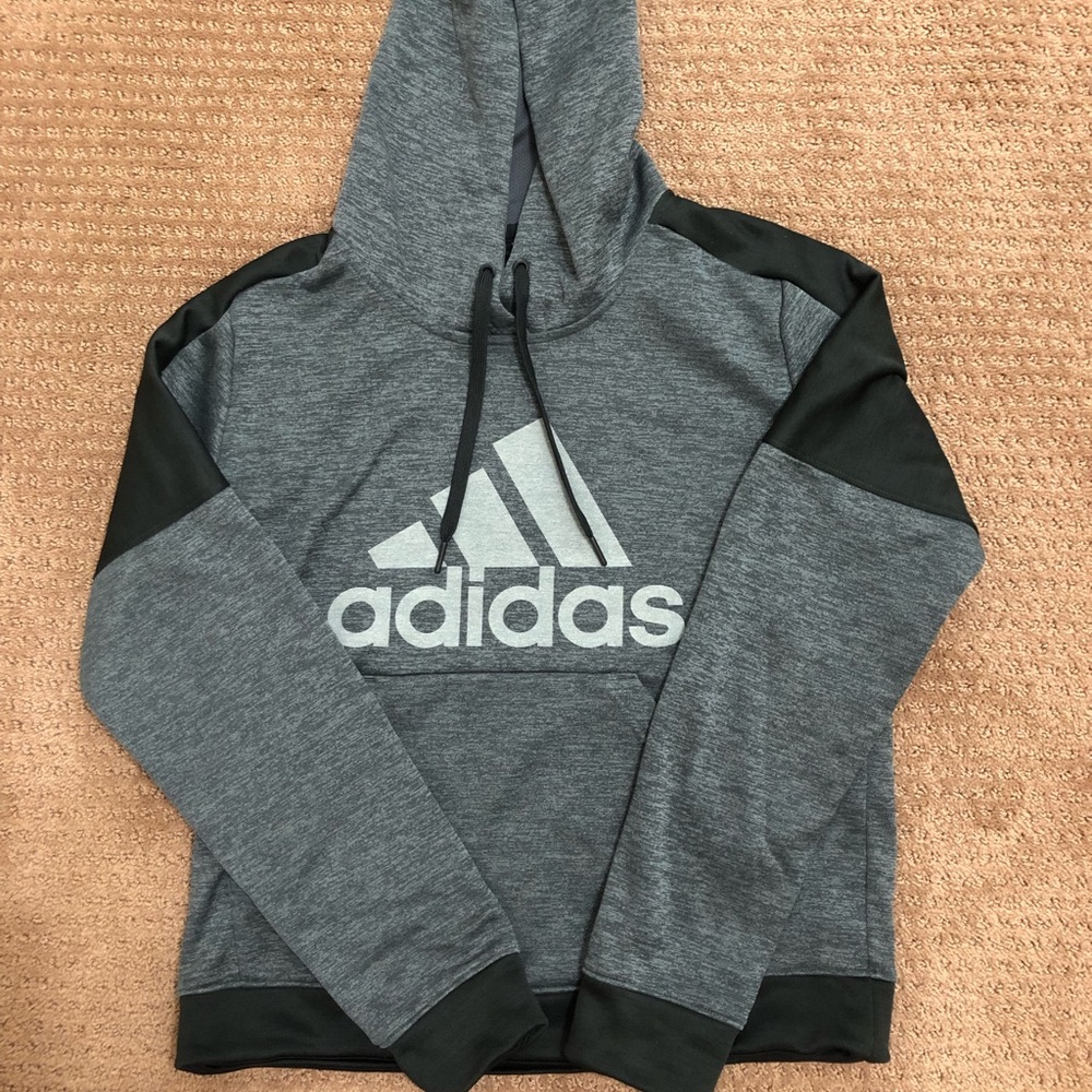 Adidas sweater